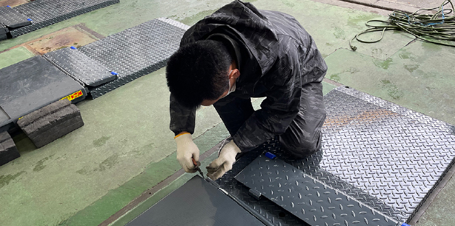 【正社員】機械修理工・訪問修理